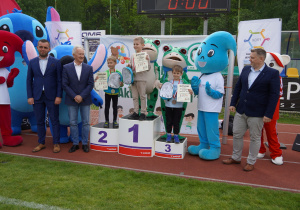poięciolatki na podium