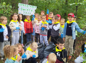 Sześciolatki świat sprzątają, o Planetę naszą dbają