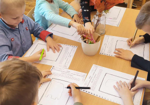 Dzieci podczas pracy