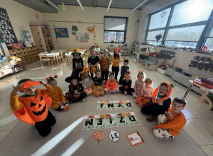 Pumpkin fashion show-Dyniowy pokaz mody