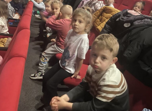 Wycieczka na spektakl ,,Królestwo małych serc'' do PGE Gigantów Mocy