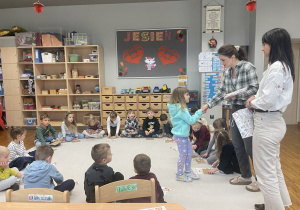 Pani Sylwia gratuluje Tosi