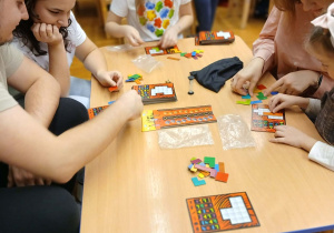 Rodzice zmagają się z grą