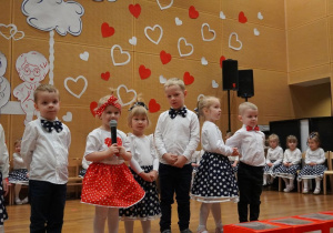 Dzieci mówią wiersze