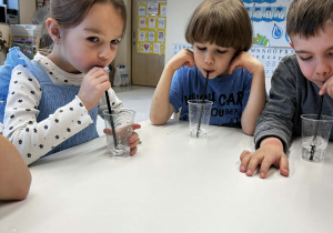 Ćwiczenia oddechowe z wodą