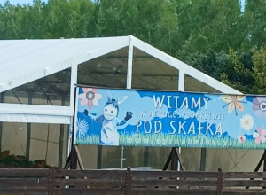 Pięciolatki zwiedzają Agroskałkę w Przybynowie